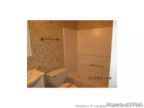 526 Riverwind Dr, Spring Lake, NC 28390 photo 9