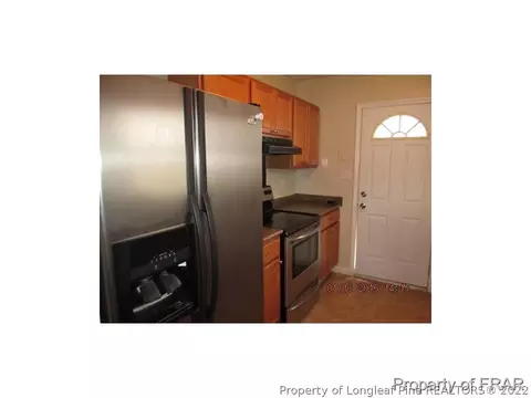 526 Riverwind Dr, Spring Lake, NC 28390 photo 4
