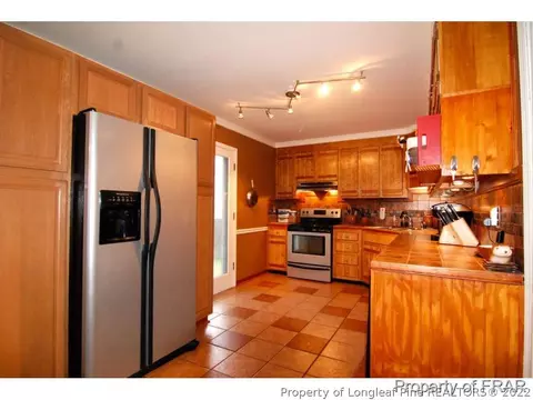 200 Sunset Dr, Dunn, NC 28334 photo 6