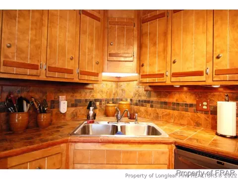 200 Sunset Dr, Dunn, NC 28334 photo 9