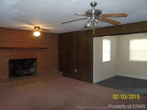 304 N Wright St, Raeford, NC 28376 photo 4