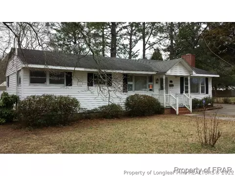 604 E Bay St, Dunn, NC 28334 photo 1