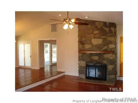 99 Red Robin Dr, Dunn, NC 28334 photo 7