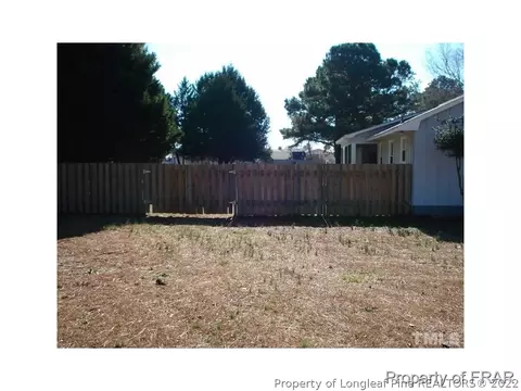 99 Red Robin Dr, Dunn, NC 28334 photo 5