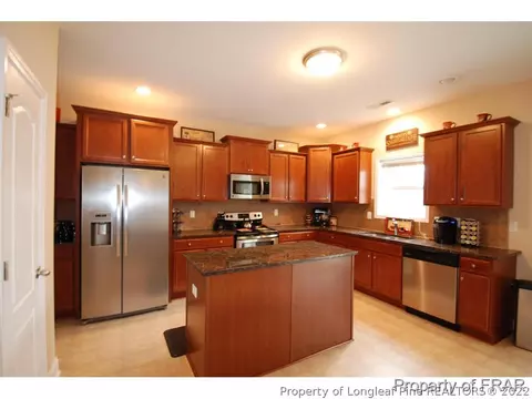 206 Huzzas Cir, Cameron, NC 28326 photo 2
