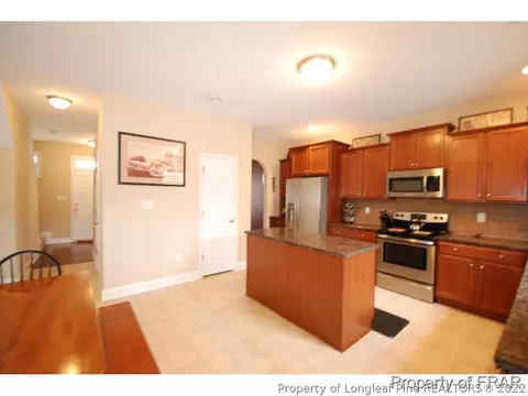 206 Huzzas Cir, Cameron, NC 28326 photo 4