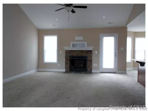 3126 Thrower Rd, Hope Mills, NC 28348 photo 3