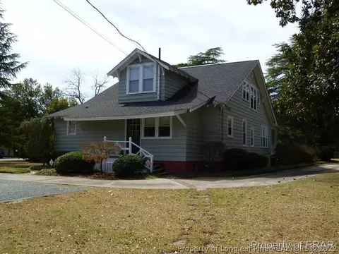 404 N Main St, Raeford, NC 28376 photo 3