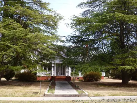404 N Main St, Raeford, NC 28376 photo 1