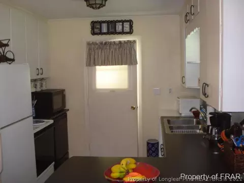 601 S 11th St, Erwin, NC 28339 photo 3