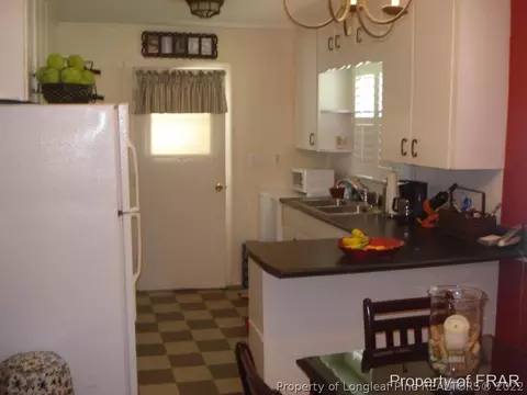 601 S 11th St, Erwin, NC 28339 photo 2