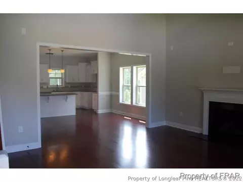 52 Glen Bend Ct, Spring Lake, NC 28390 photo 3