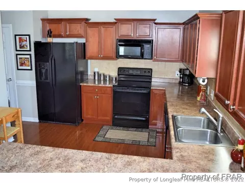 207 Audubon Dr, Raeford, NC 28376 photo 5
