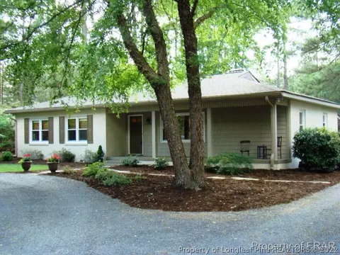 1104 Linden Rd, Pinehurst, NC 28374 photo 1