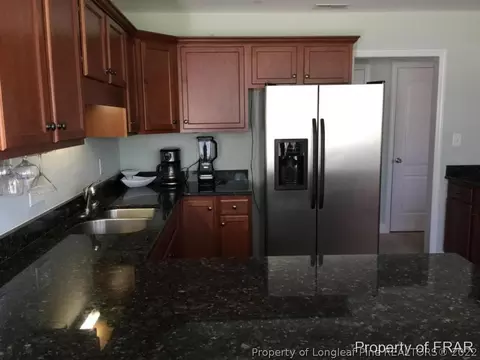 5660 Seafield Ln, Hope Mills, NC 28348 photo 8