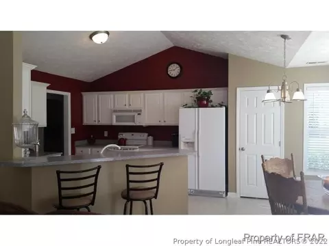 4305 Booker Pl, Hope Mills, NC 28348 photo 5