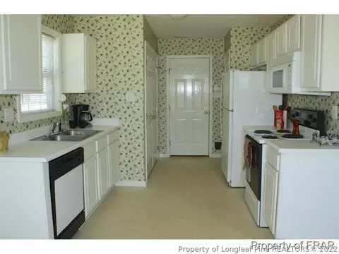 107 Proclamation Dr, Raeford, NC 28376 photo 6