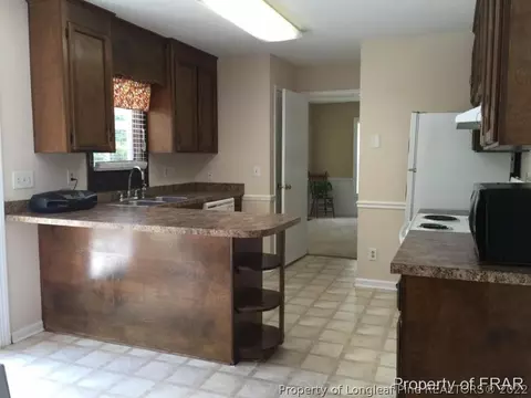 1005 Walnut Dr, Erwin, NC 28339 photo 6