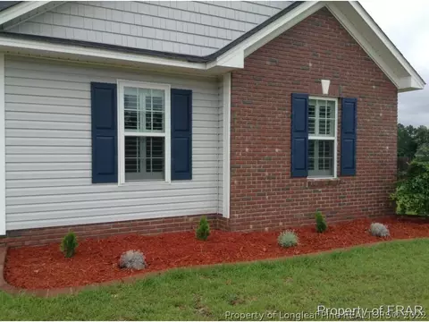 323 Declaration Dr, Raeford, NC 28376 photo 2