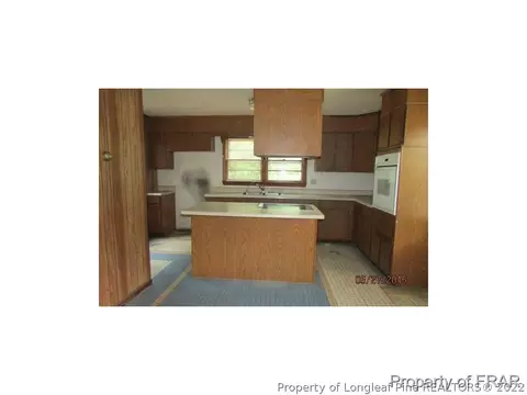 1313 Hooker St, Sanford, NC 27330 photo 3