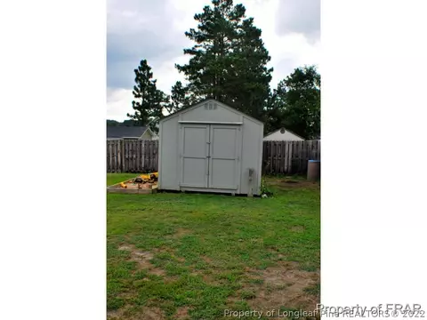 580 Valley Oak Dr, Bunnlevel, NC 28323 photo 3