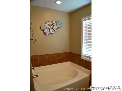 580 Valley Oak Dr, Bunnlevel, NC 28323 photo 14