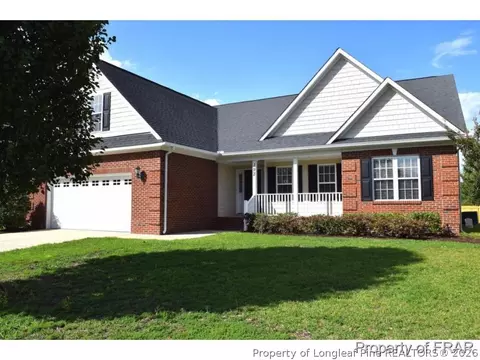 192 Lennox Loop, Raeford, NC 28376 photo 2