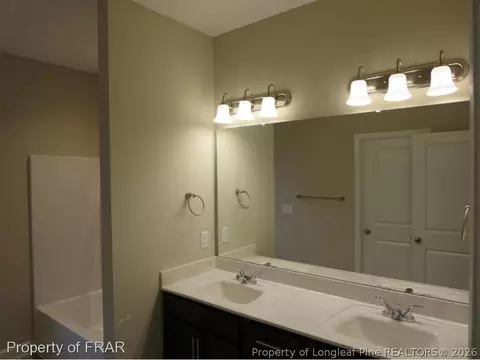 137 Bryan Godwin Ct, Erwin, NC 28339 photo 4