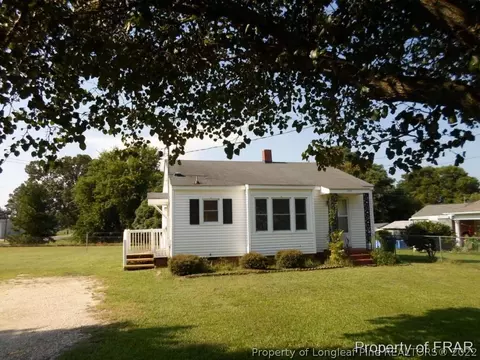 199 Main St, Coats, NC 27521 photo 1