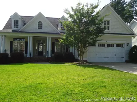 34 Blue Pine Dr, Spring Lake, NC 28390 photo 2