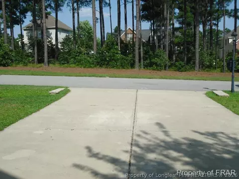 34 Blue Pine Dr, Spring Lake, NC 28390 photo 3
