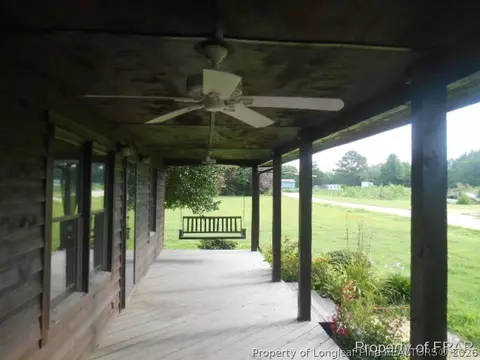129 Wayne Ln, Erwin, NC 28339 photo 3