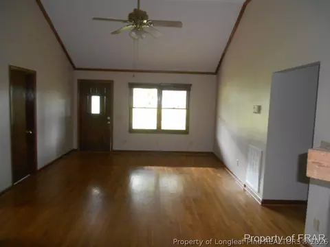 129 Wayne Ln, Erwin, NC 28339 photo 5