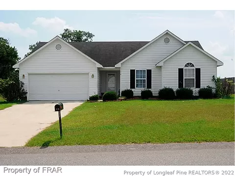 114 Beech Dr, Raeford, NC 28376 photo 1
