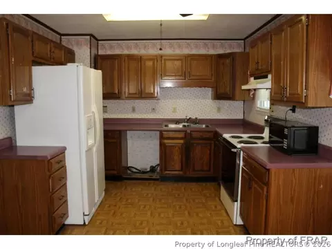 7176 Lee Ave, Wade, NC 28395 photo 7