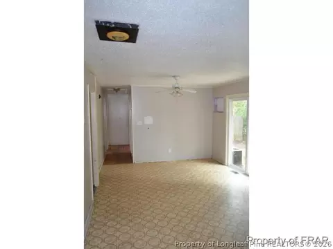 3604 Kenny Dr, Hope Mills, NC 28348 photo 5