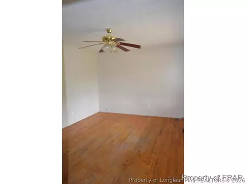 3604 Kenny Dr, Hope Mills, NC 28348 photo 3