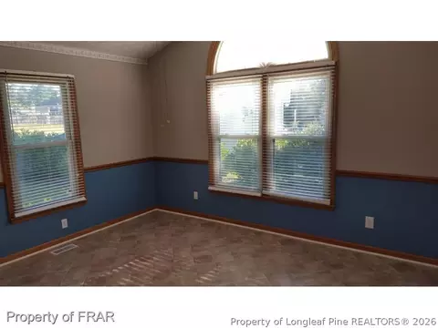 470 Eileen Dr, Spring Lake, NC 28390 photo 4