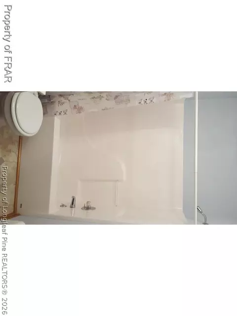 470 Eileen Dr, Spring Lake, NC 28390 photo 8