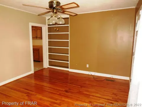 113 Holmes St, Erwin, NC 28339 photo 3