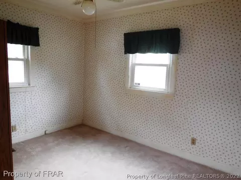 113 Holmes St, Erwin, NC 28339 photo 10
