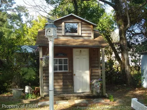 709 Memorial Dr, Dunn, NC 28334 photo 22
