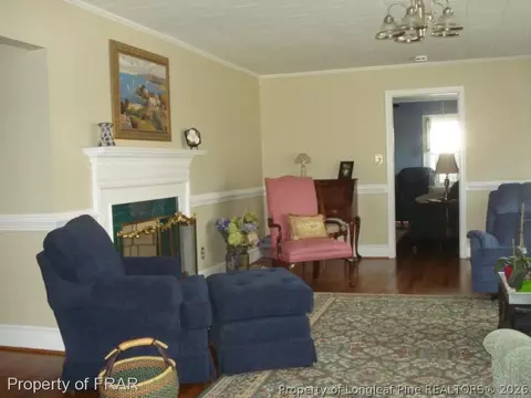 709 Memorial Dr, Dunn, NC 28334 photo 9