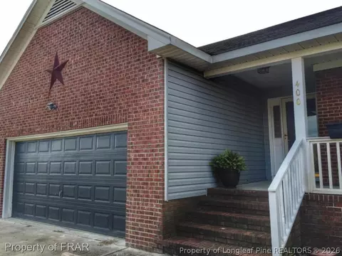 400 Eileen Dr, Spring Lake, NC 28390 photo 3