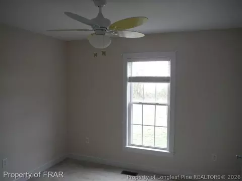 70 Lea Ann Ln, Dunn, NC 28334 photo 7