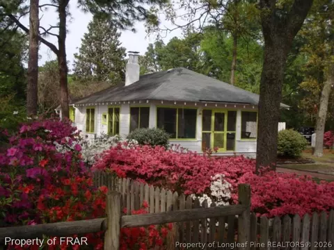 130 E Philadelphia Ave, Pinebluff, NC 28373 photo 2