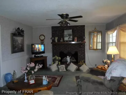 89 E Roy St, Angier, NC 27501 photo 6