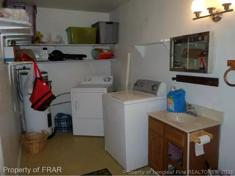 89 E Roy St, Angier, NC 27501 photo 11