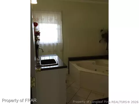 216 Pendergraft Rd, Bunnlevel, NC 28323 photo 9