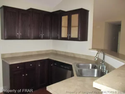 75 Jaylin Oaks Dr, Spring Lake, NC 28390 photo 7